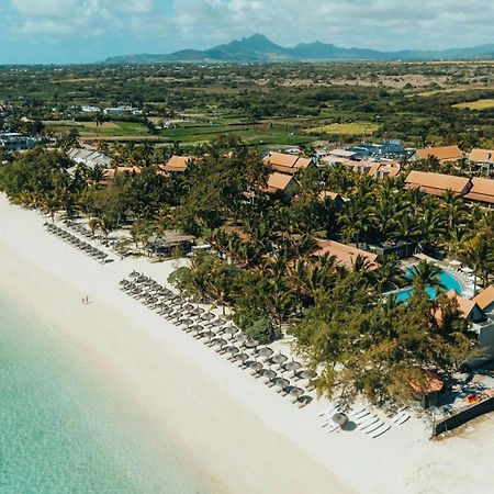 Crystals Beach Resort Belle Mare, A Member Of Radisson Individuals Palmar Экстерьер фото