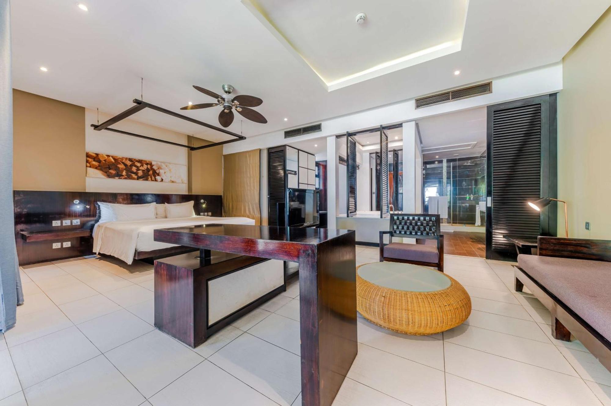 Crystals Beach Resort Belle Mare, A Member Of Radisson Individuals Palmar Экстерьер фото