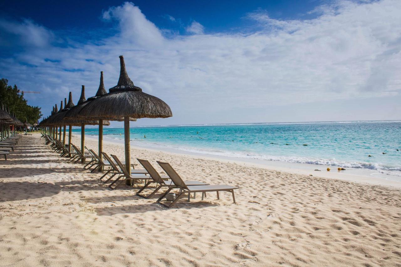 Crystals Beach Resort Belle Mare, A Member Of Radisson Individuals Palmar Экстерьер фото